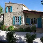 Les Demeures Du Clos Дом отдыха *