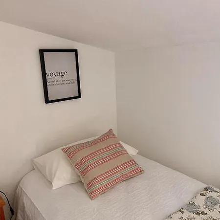 Les Demeures Du Clos Holiday home Niozelles