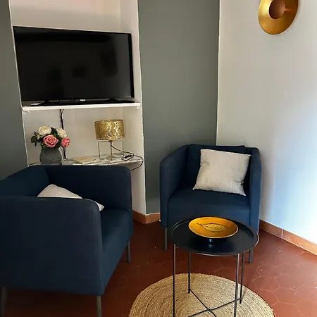 Holiday home Les Demeures Du Clos Niozelles
