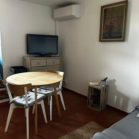 Holiday home Les Demeures Du Clos Niozelles